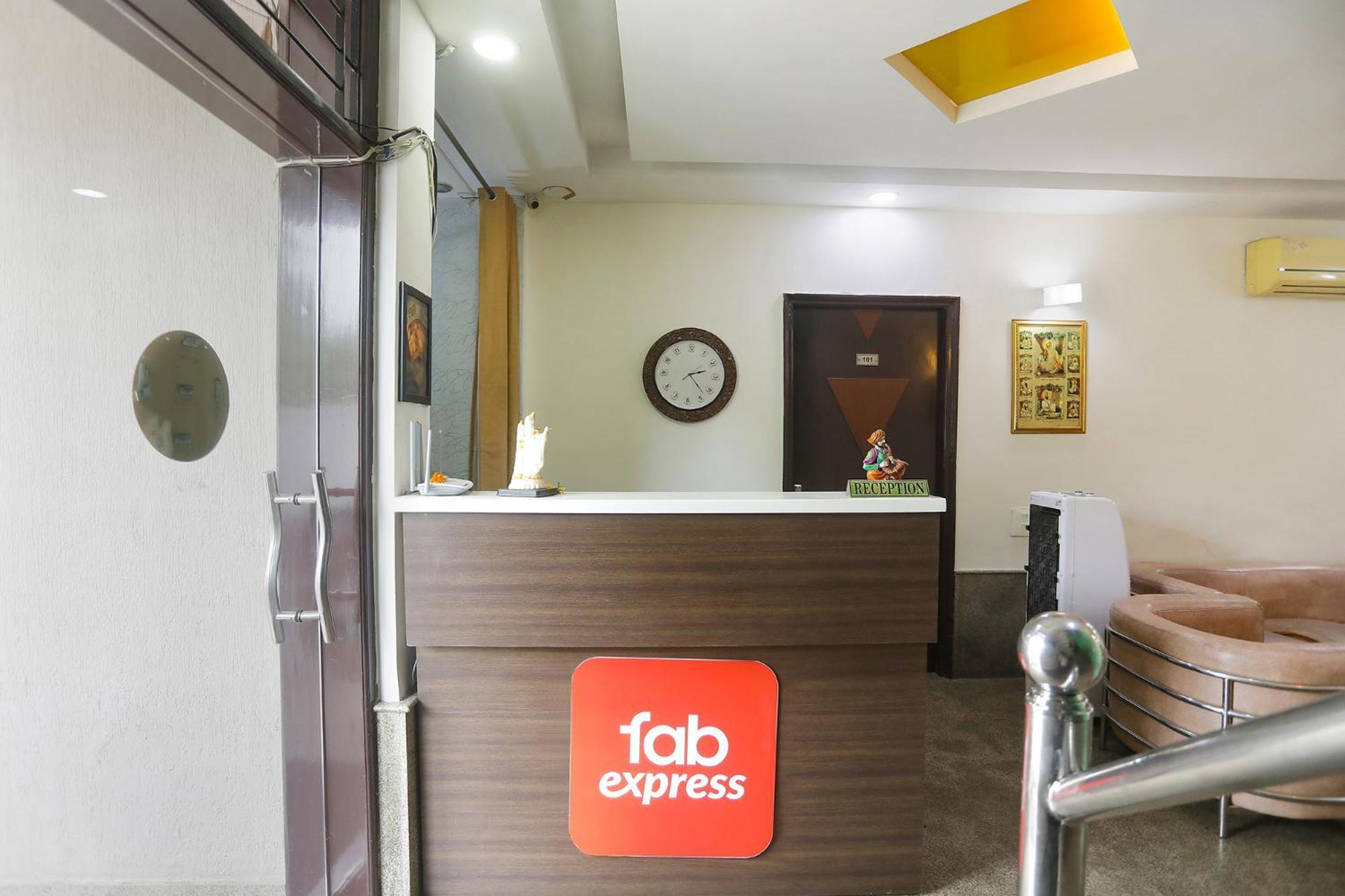 Fabexpress Next Home Gurgaon Luaran gambar