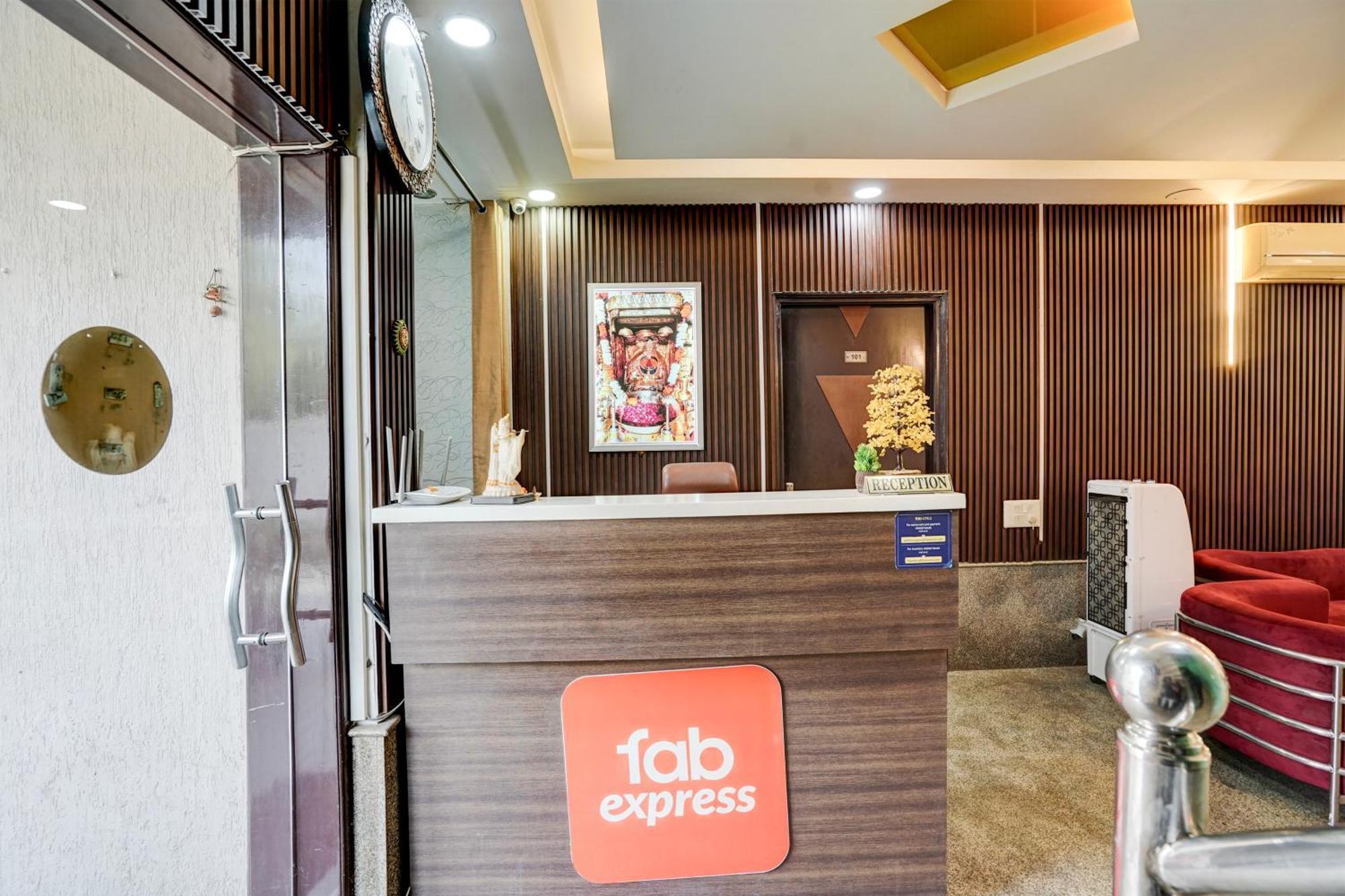 Fabexpress Next Home Gurgaon Luaran gambar