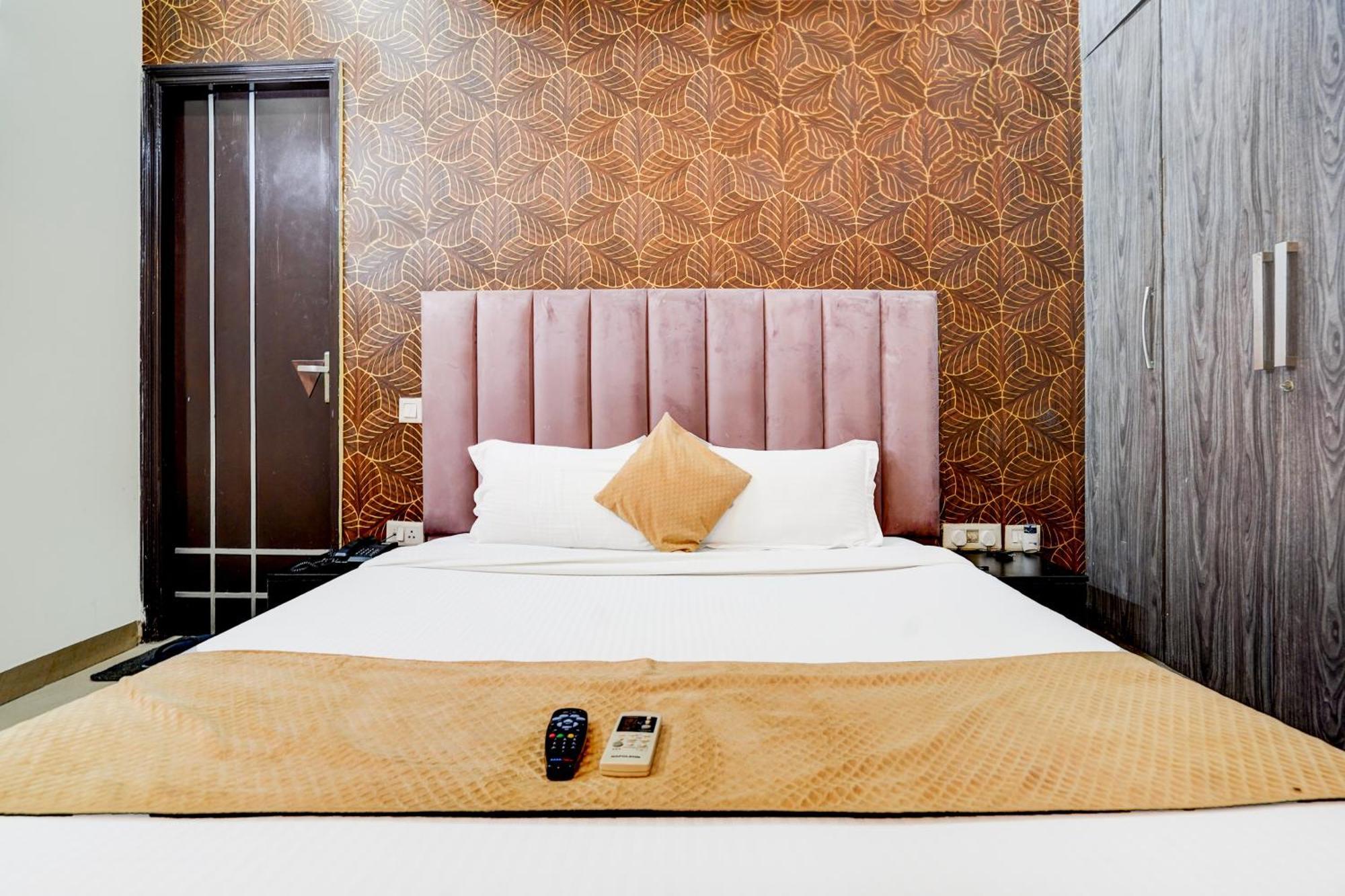 Fabexpress Next Home Gurgaon Luaran gambar